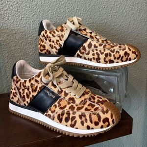 J Slides Lilith Sneaker